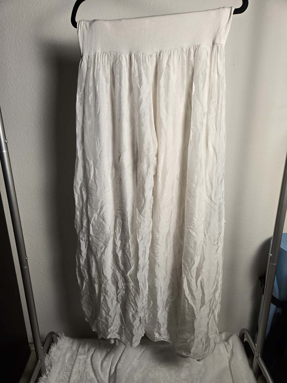 Women's Cream Lightweight Pants with Elastic Waistband